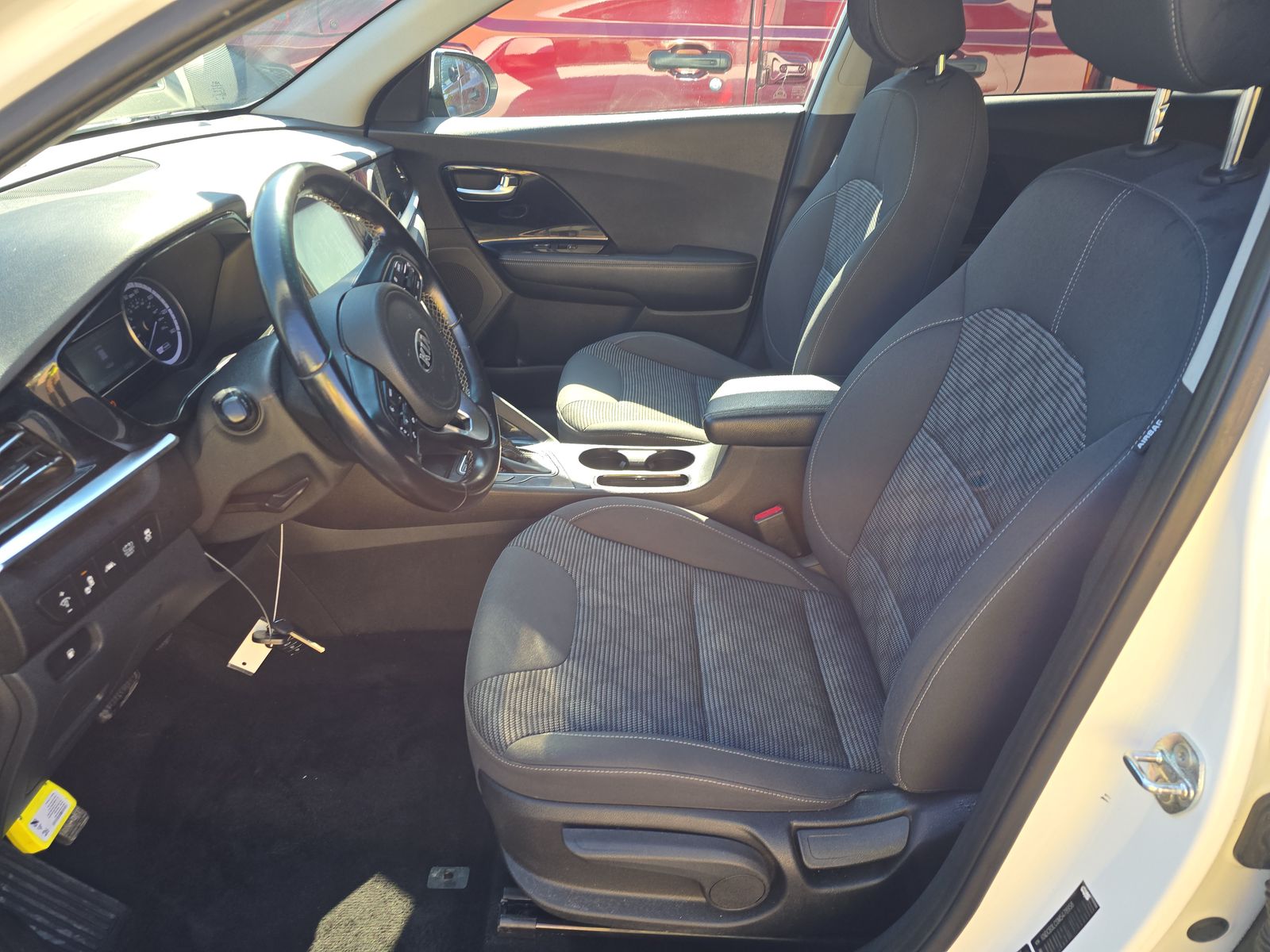 2021 Kia Niro LXS FWD