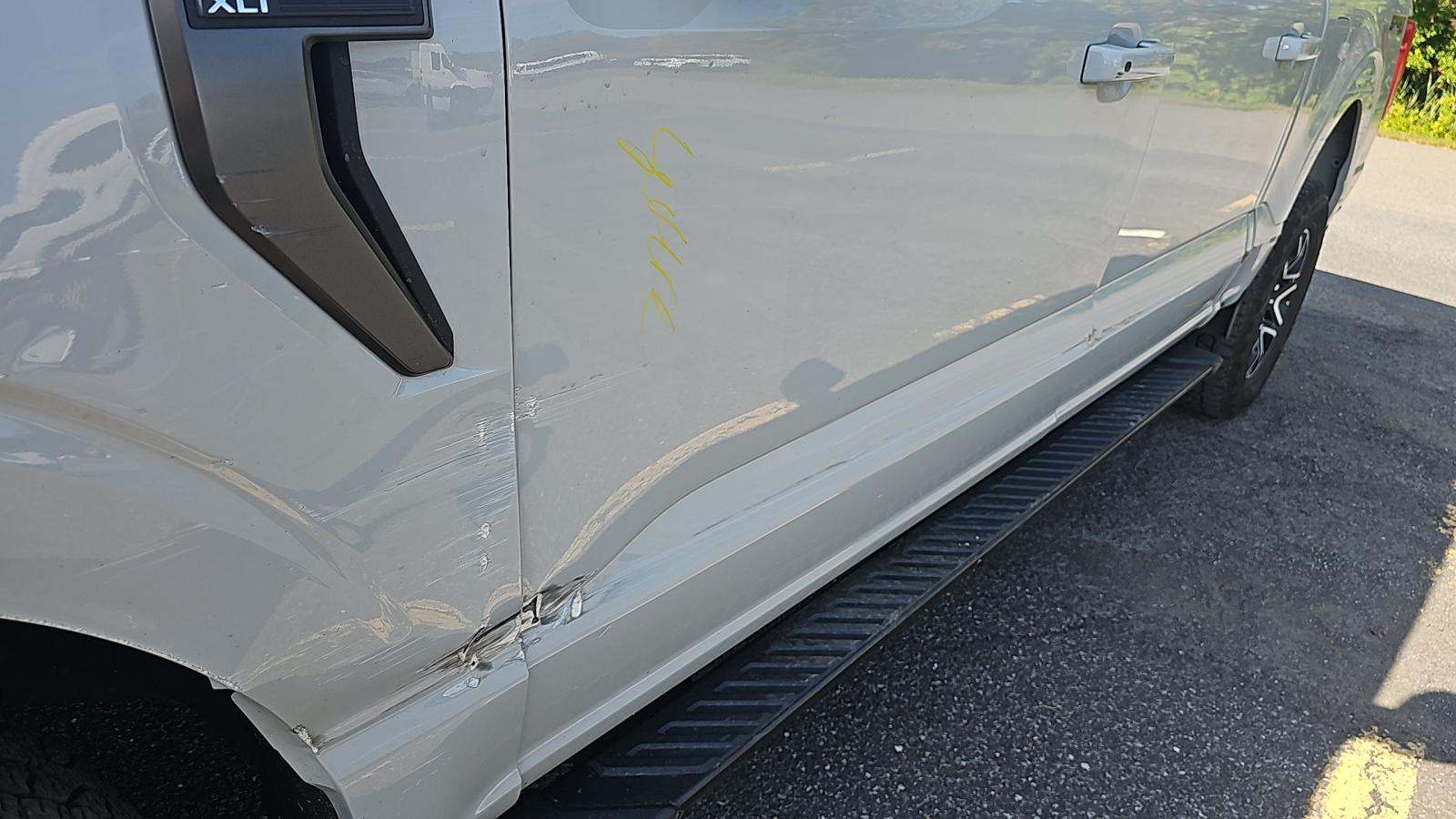 2023 Ford F-150 XLT AWD