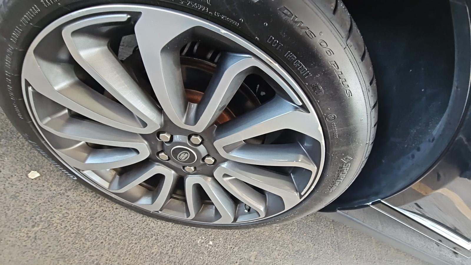 2018 Land Rover Range Rover Supercharged LWB AWD