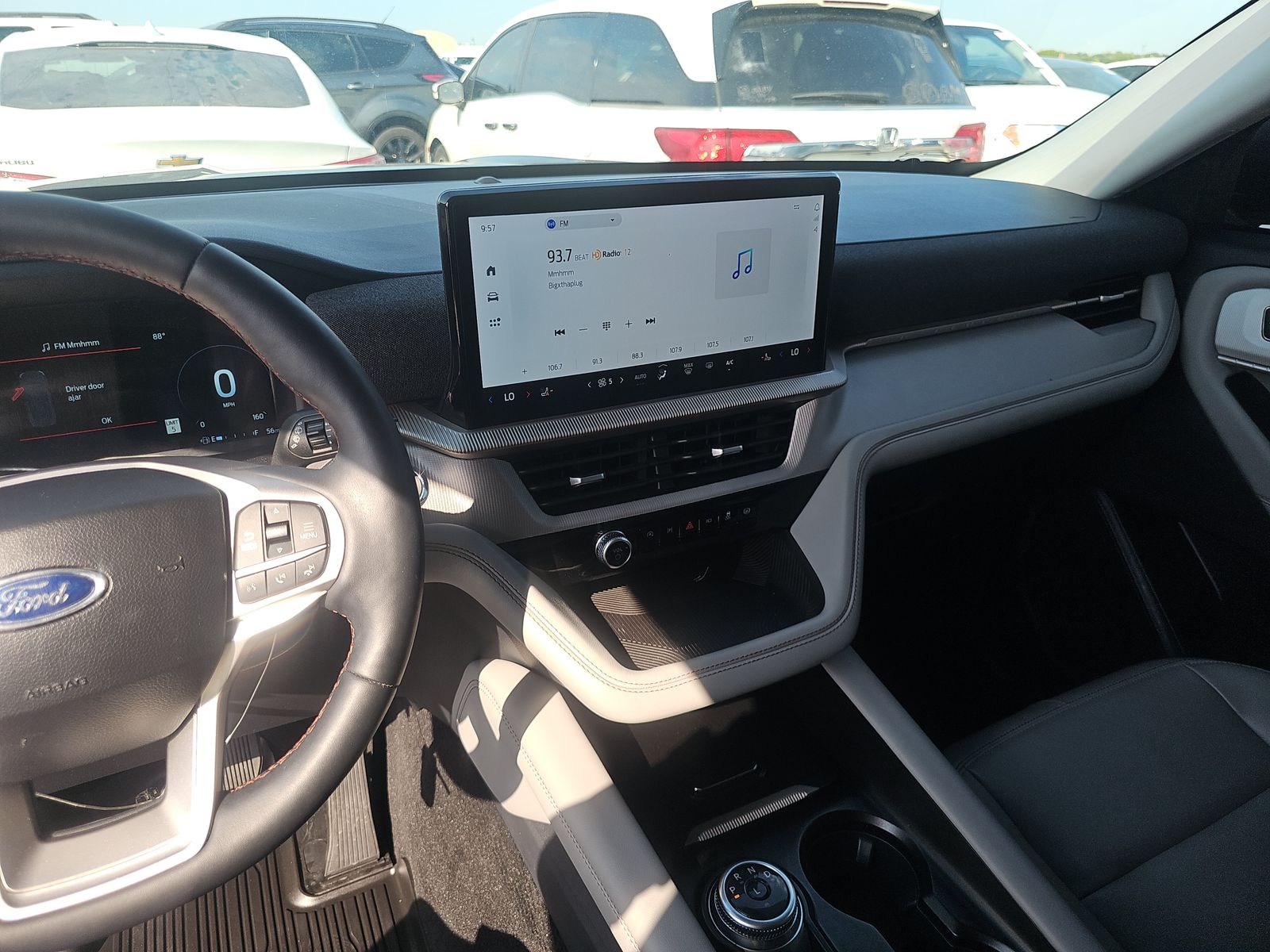 2025 Ford Explorer Active RWD