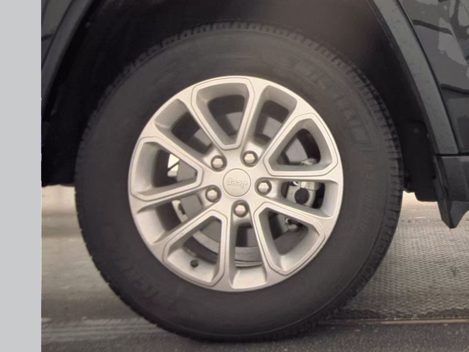 2022 Jeep Grand Cherokee Laredo X AWD