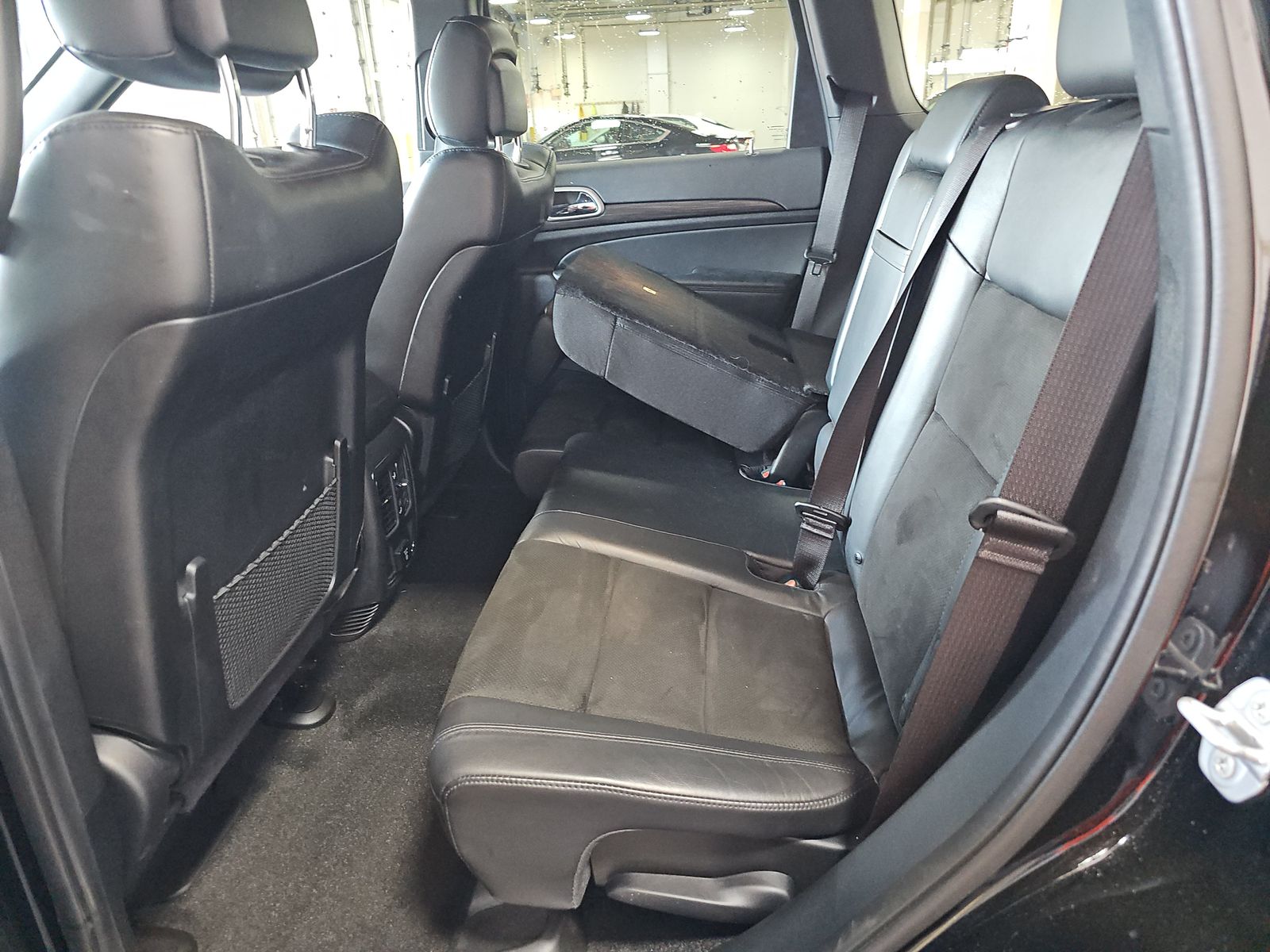 2022 Jeep Grand Cherokee Laredo X AWD