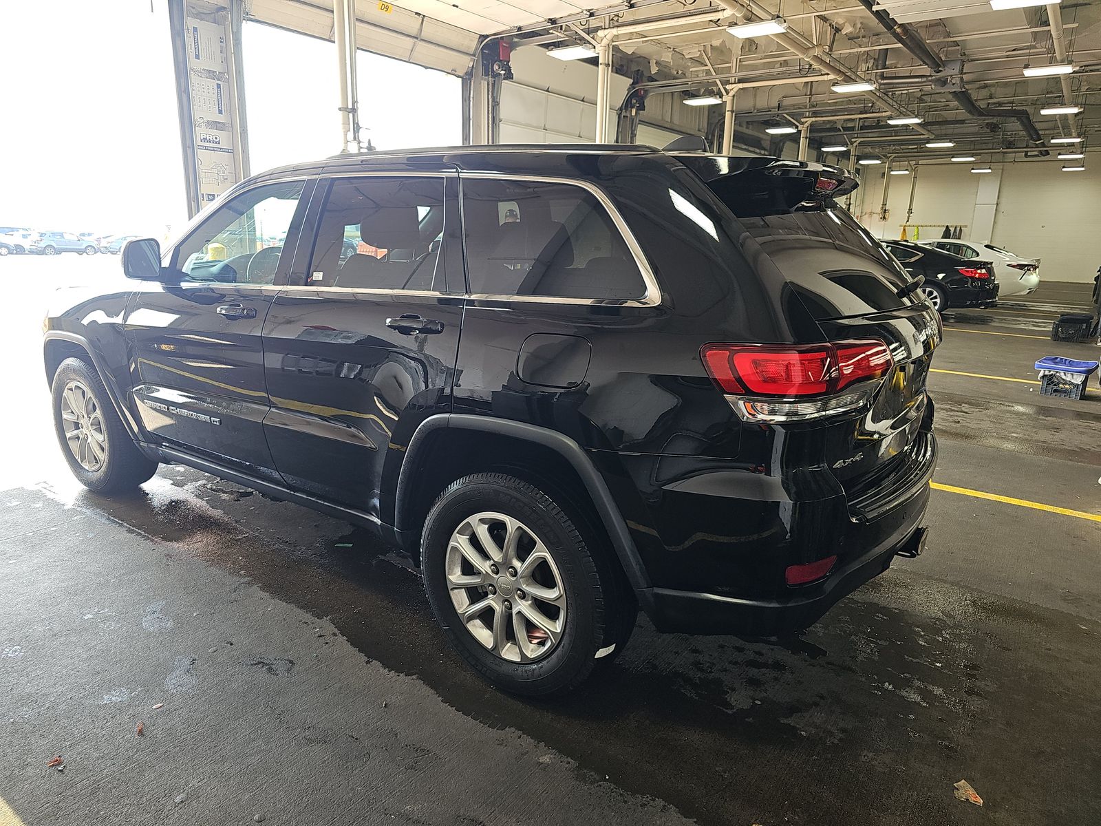 2022 Jeep Grand Cherokee Laredo X AWD