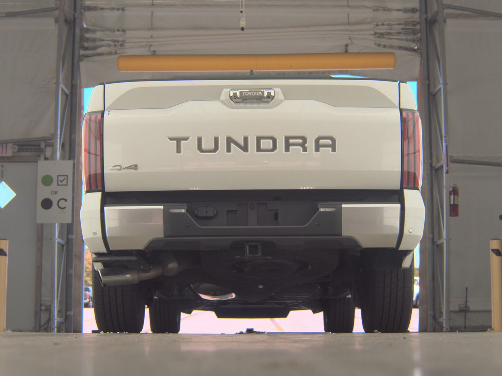2023 Toyota Tundra Hybrid Capstone AWD