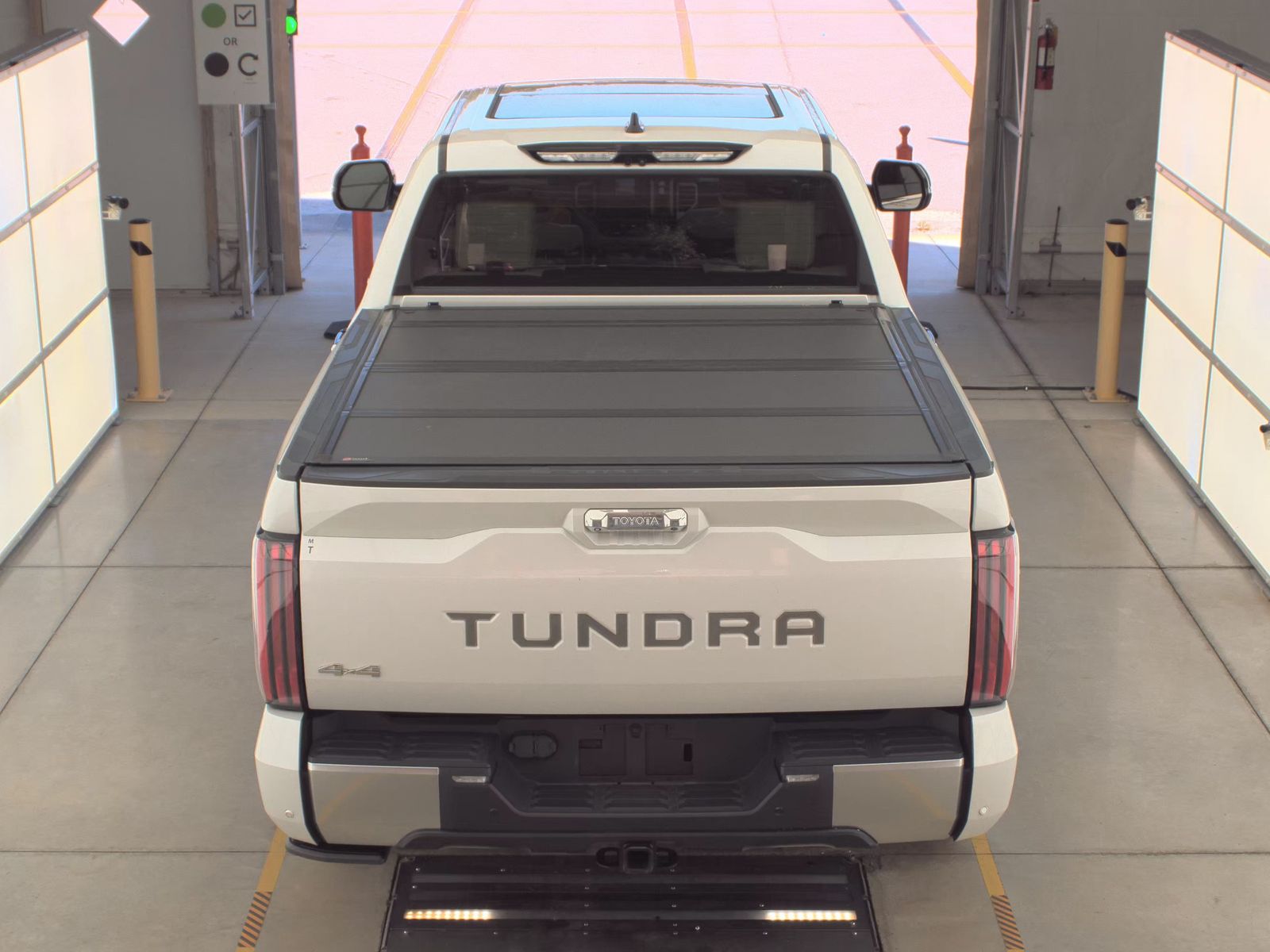 2023 Toyota Tundra Hybrid Capstone AWD