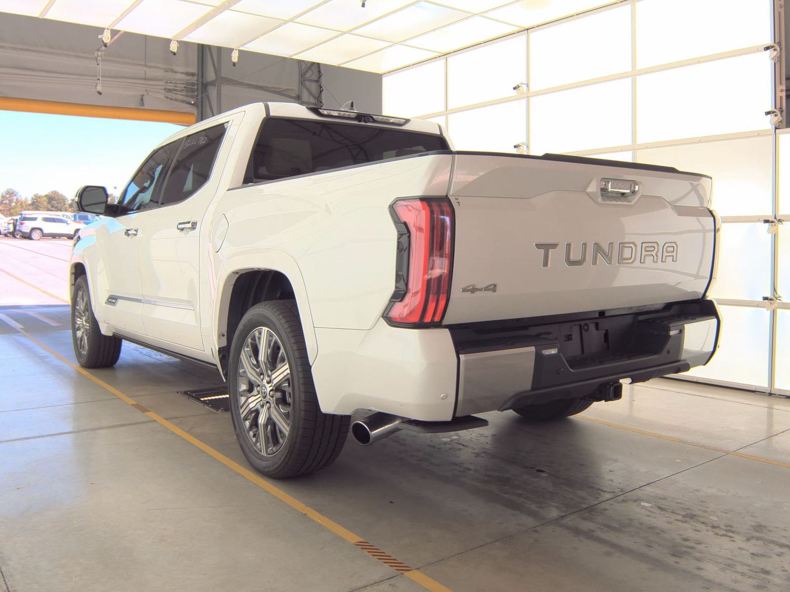2023 Toyota Tundra Hybrid Capstone AWD