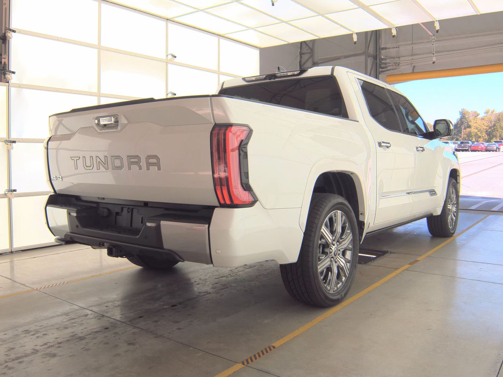 2023 Toyota Tundra Hybrid Capstone AWD