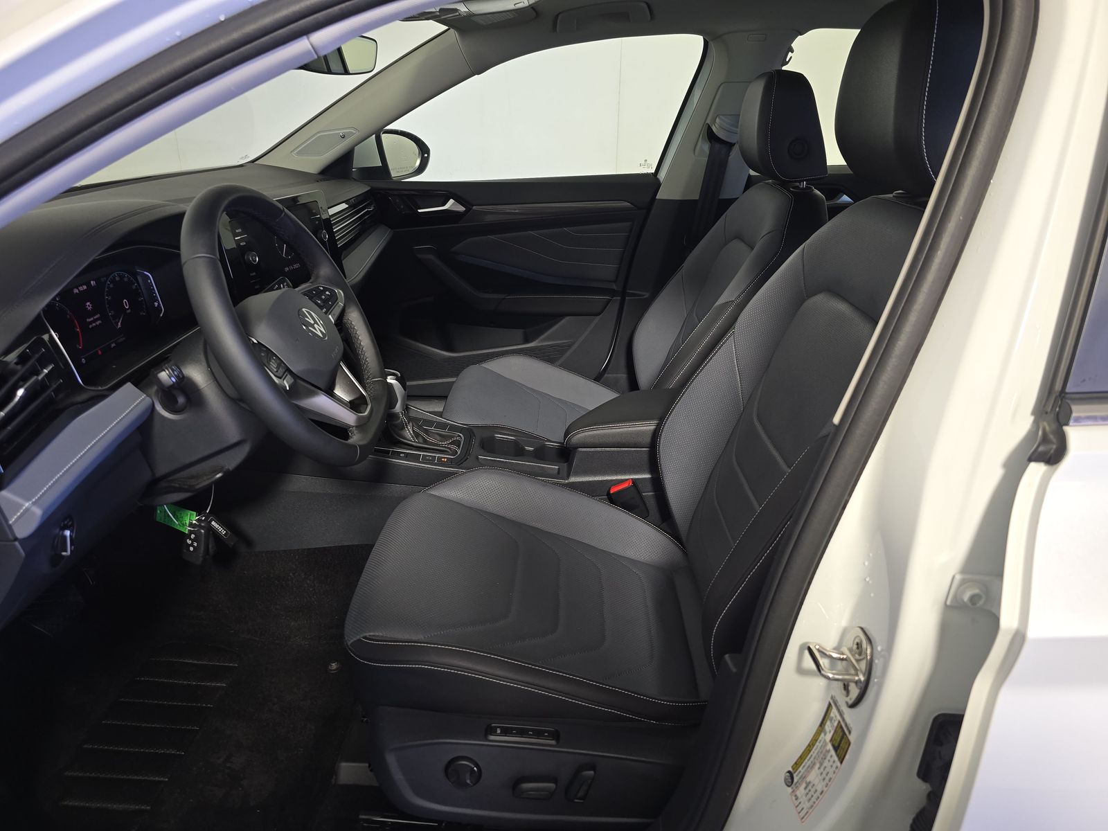 2025 Volkswagen Jetta 1.5T SEL FWD