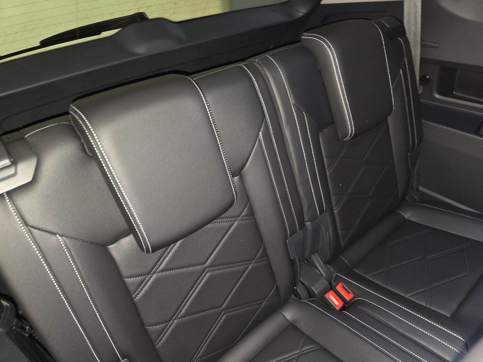 2024 Volkswagen Atlas 2.0T SE AWD