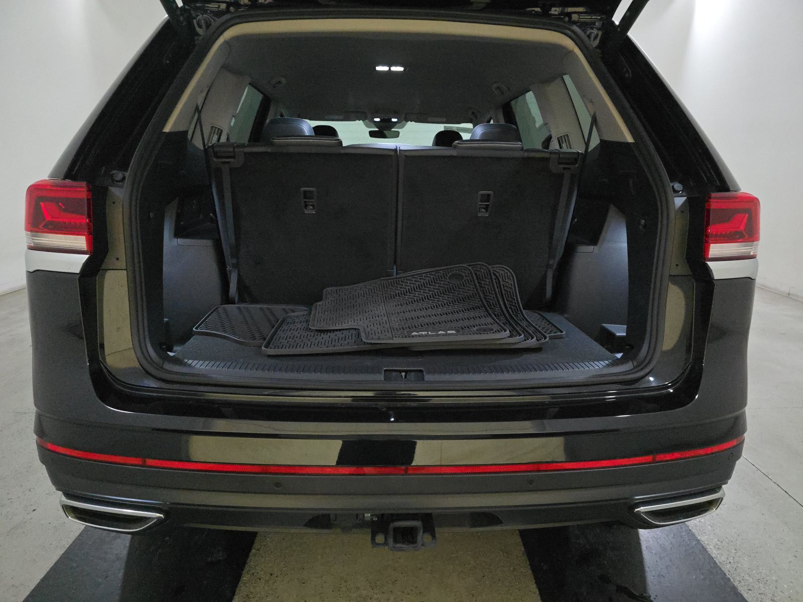 2024 Volkswagen Atlas 2.0T SE AWD