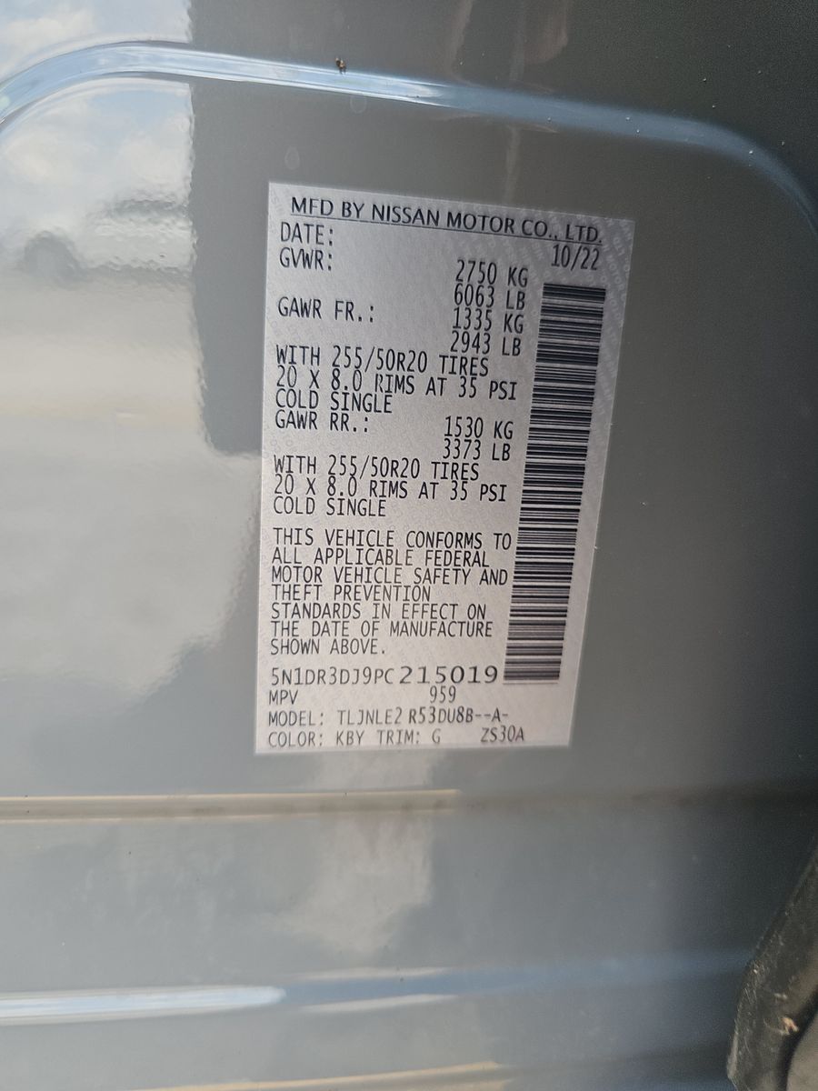 2023 Nissan Pathfinder Platinum AWD