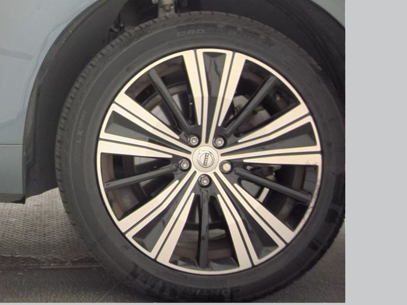 2022 Volvo XC60 B6 Inscription AWD