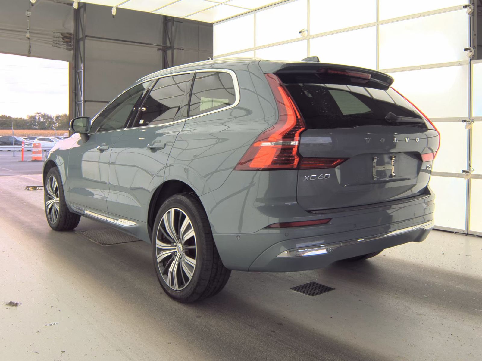 2022 Volvo XC60 B6 Inscription AWD