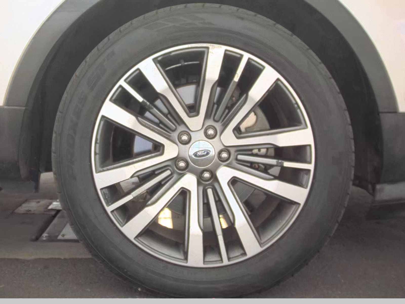 2016 Ford Explorer Platinum AWD