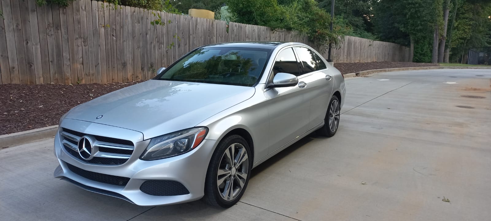 2015 Mercedes-Benz C 300 4MATIC Sedan
