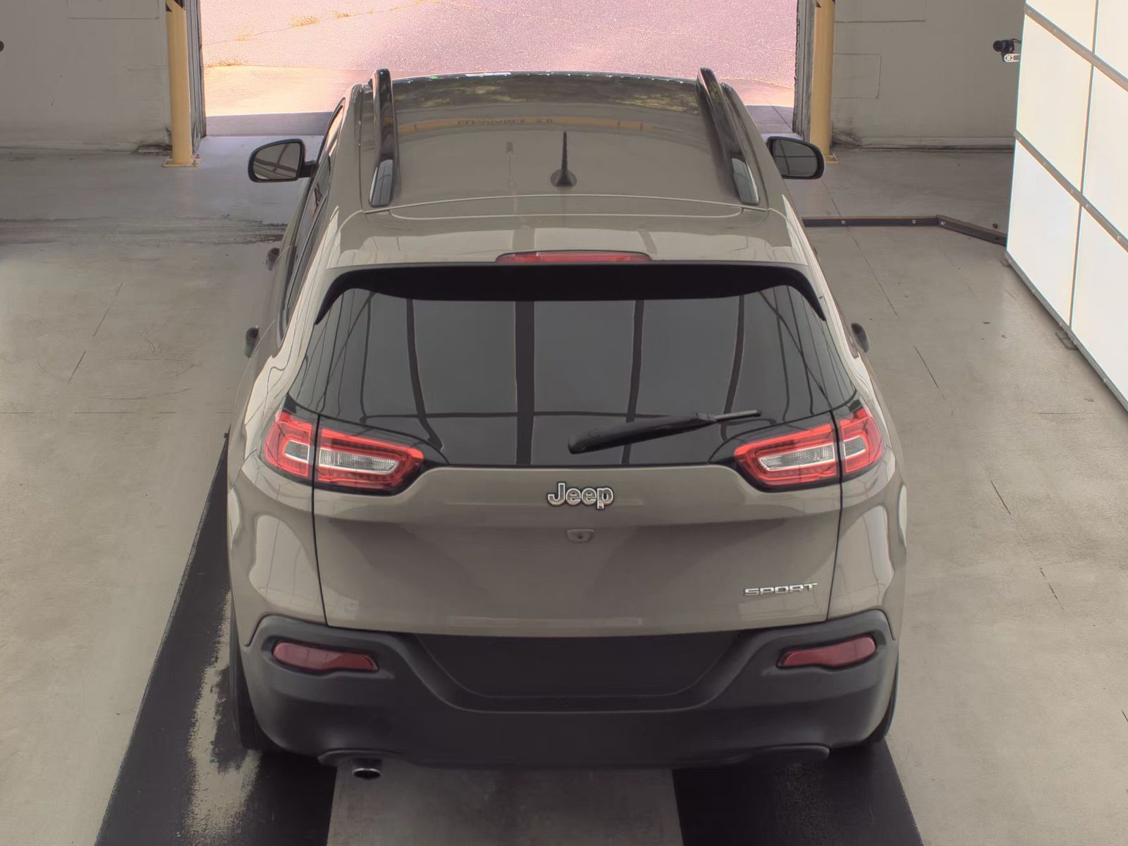 2017 Jeep Cherokee Sport FWD