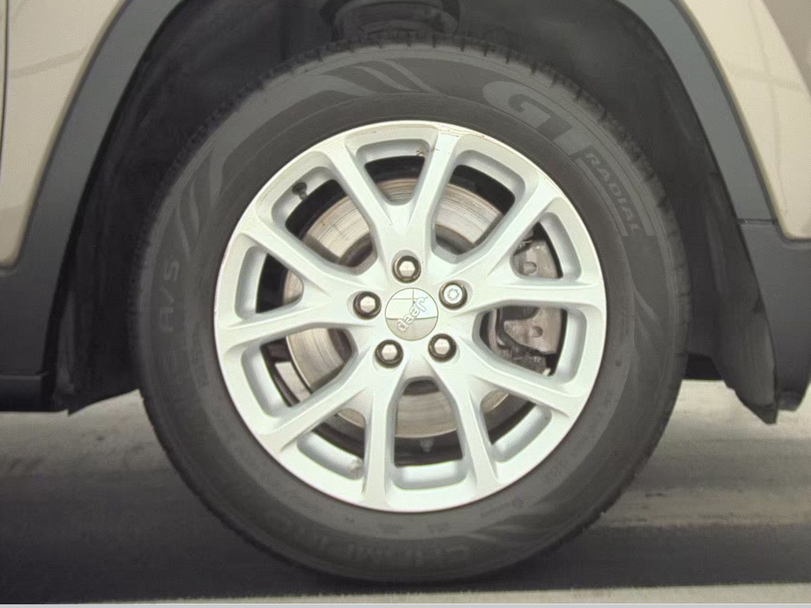 2017 Jeep Cherokee Sport FWD