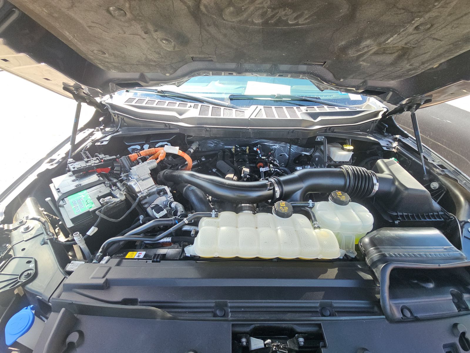 2024 Ford F-150 Hybrid XLT AWD