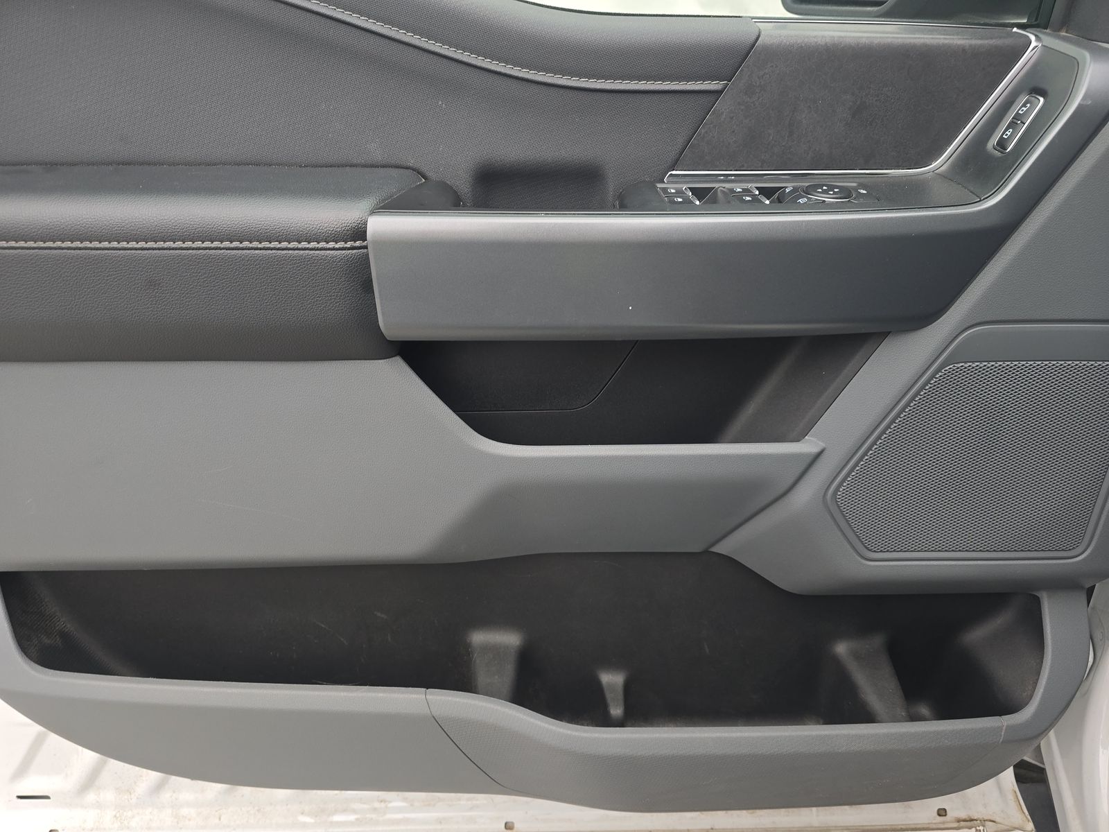 2024 Ford F-150 XLT AWD