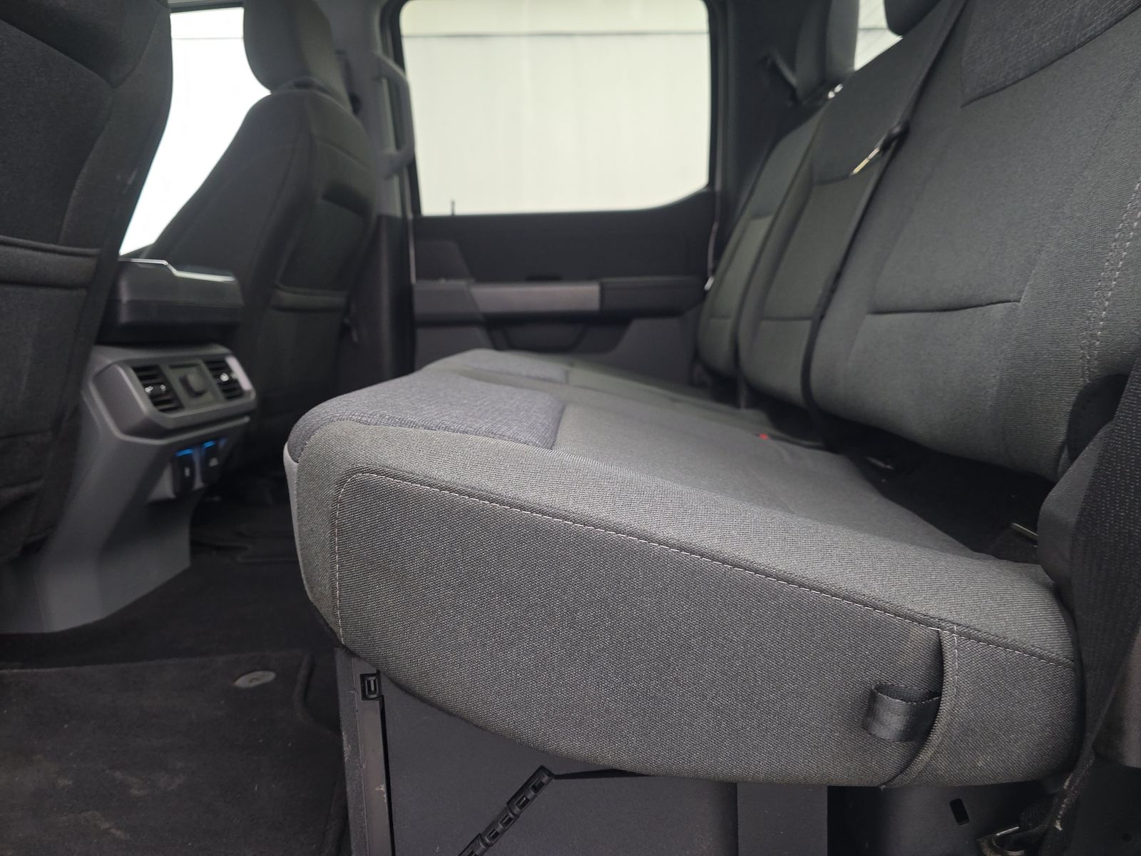 2024 Ford F-150 XLT AWD