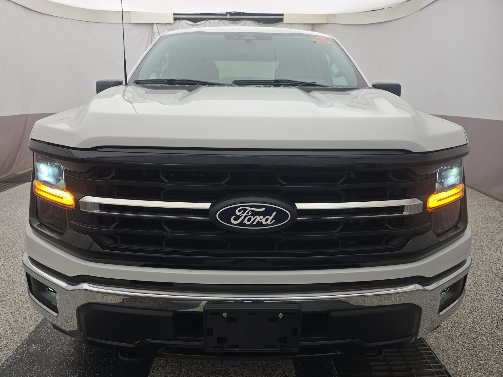 2024 Ford F-150 XLT AWD