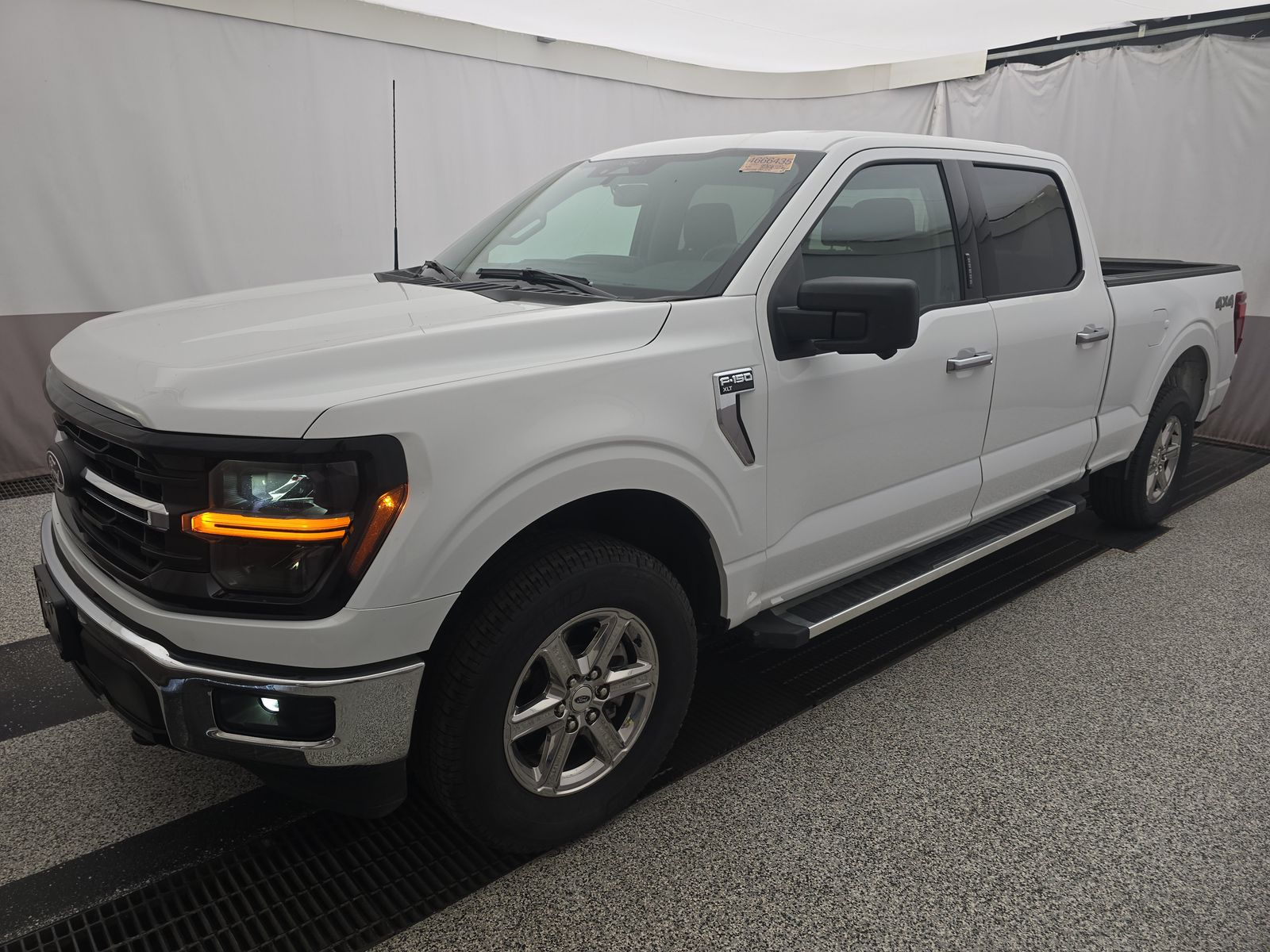2024 Ford F-150 XLT AWD