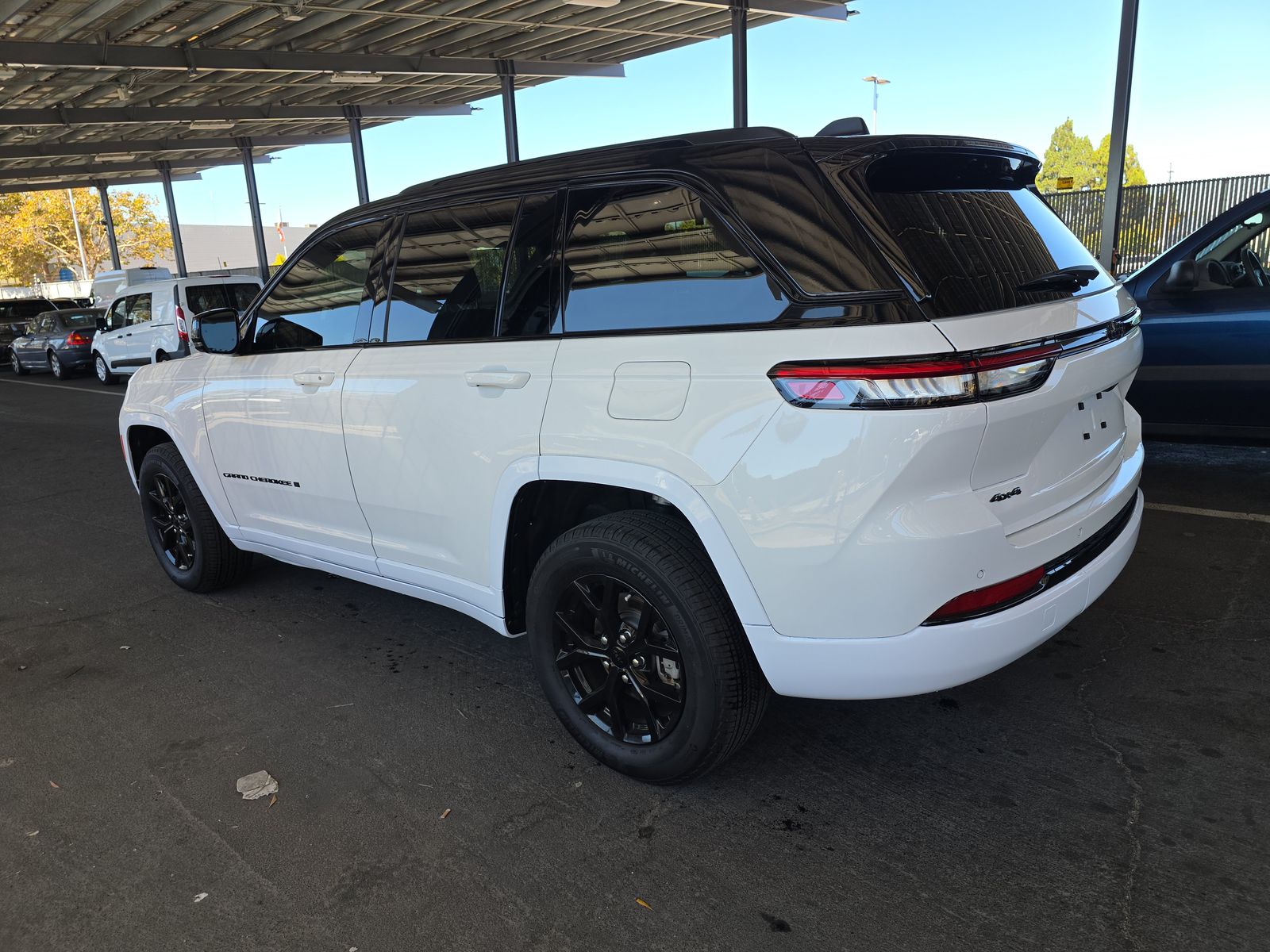 2024 Jeep Grand Cherokee Altitude AWD