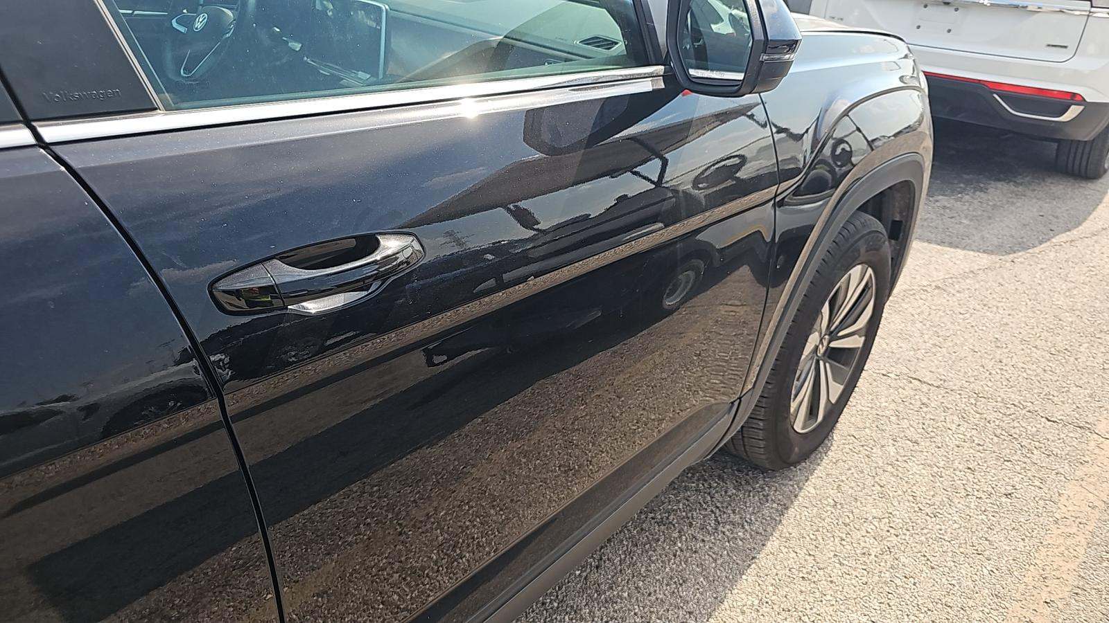 2025 Volkswagen Atlas 2.0T SE FWD