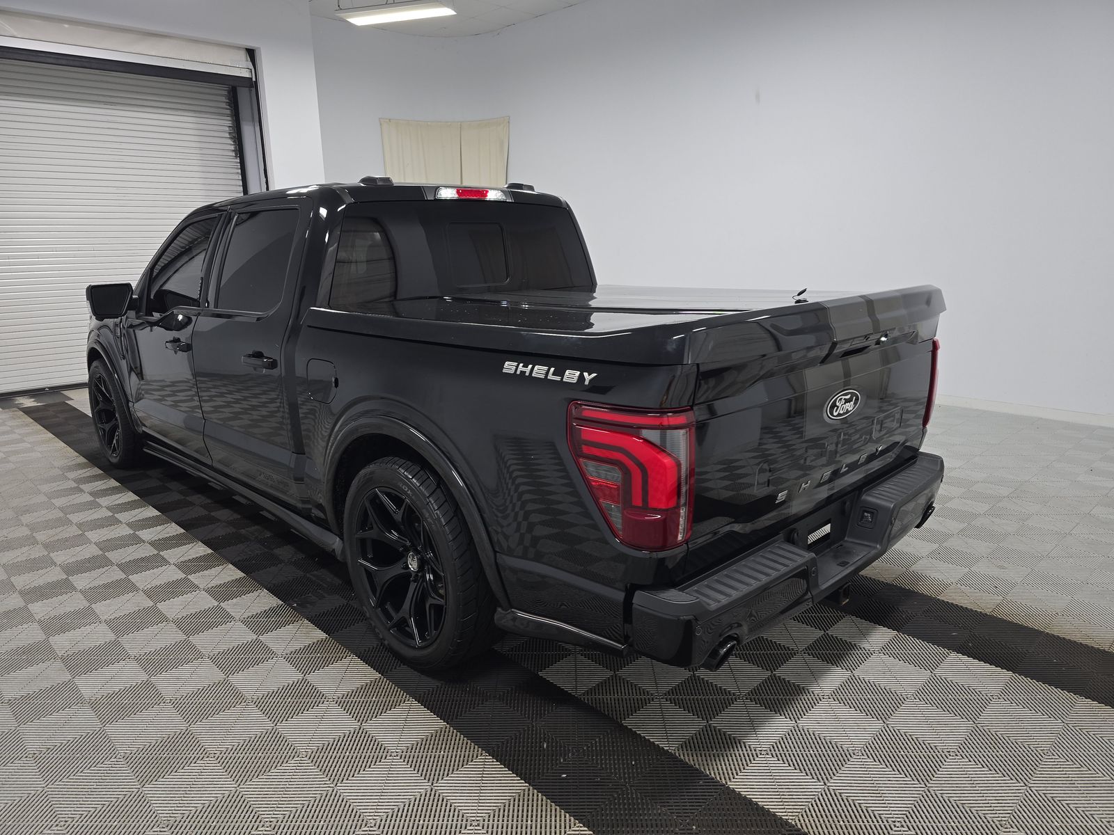 2024 Ford F-150 Lariat AWD