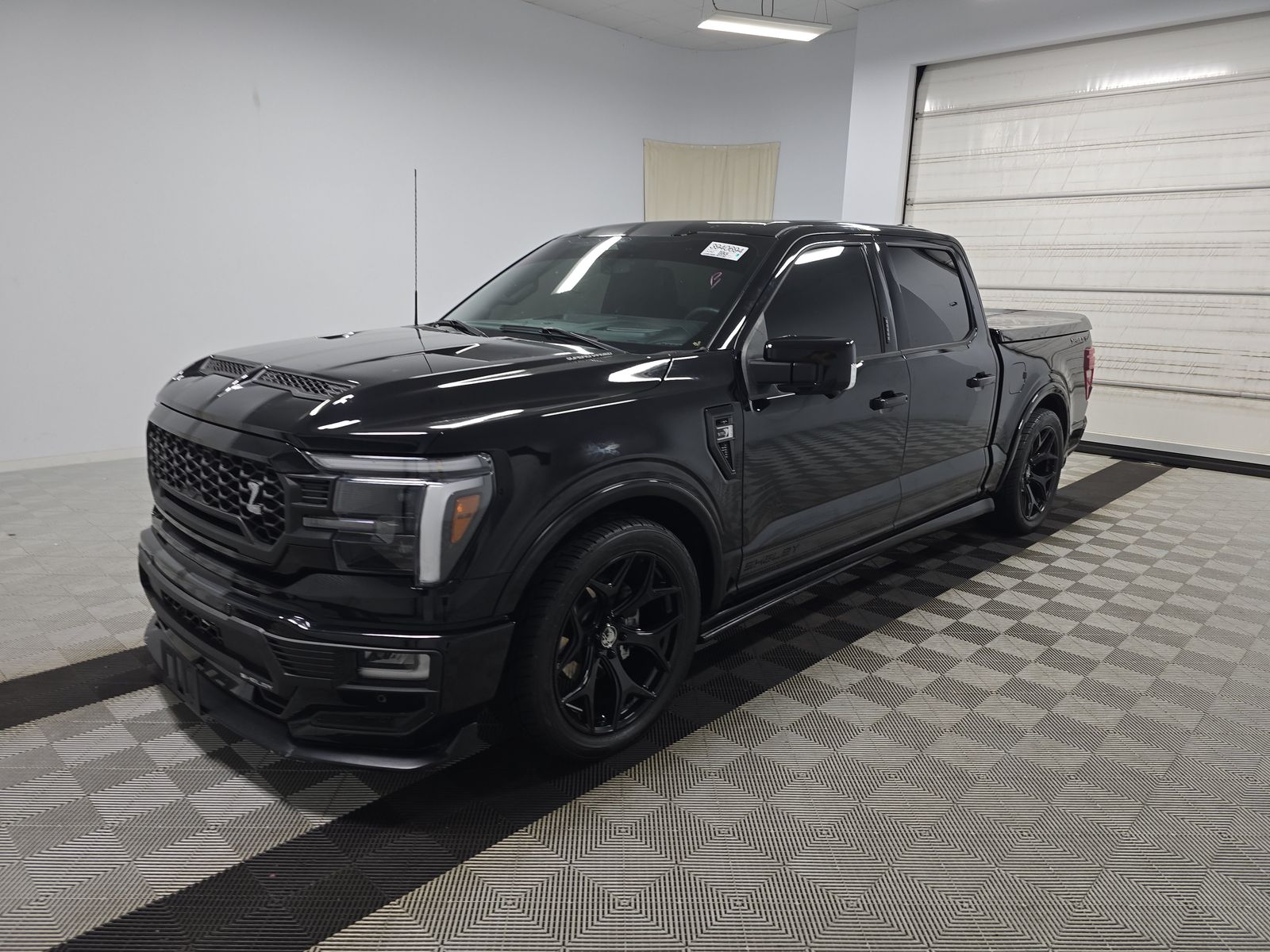 2024 Ford F-150 Lariat AWD