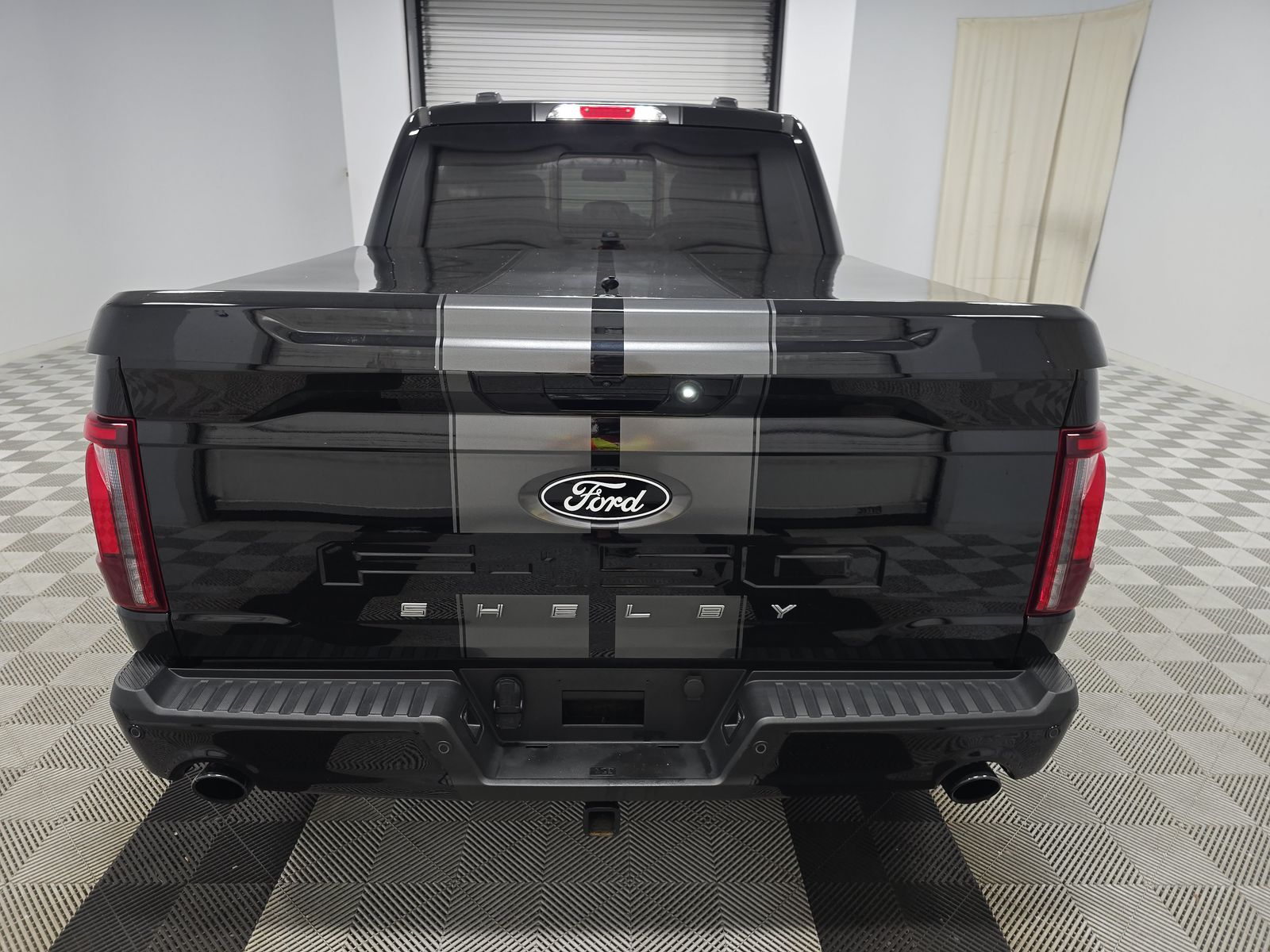 2024 Ford F-150 Lariat AWD