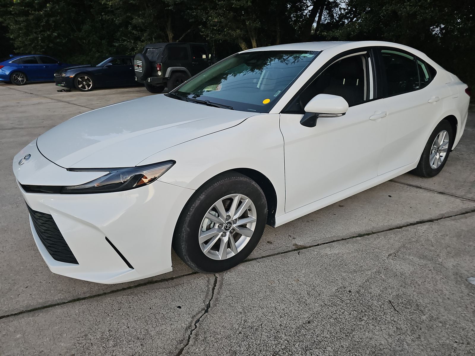 2025 Toyota Camry LE FWD