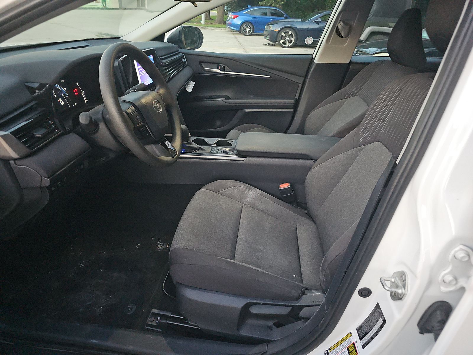 2025 Toyota Camry LE FWD