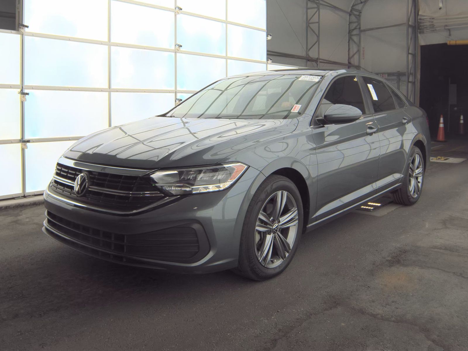 2022 Volkswagen Jetta 1.5T SE FWD