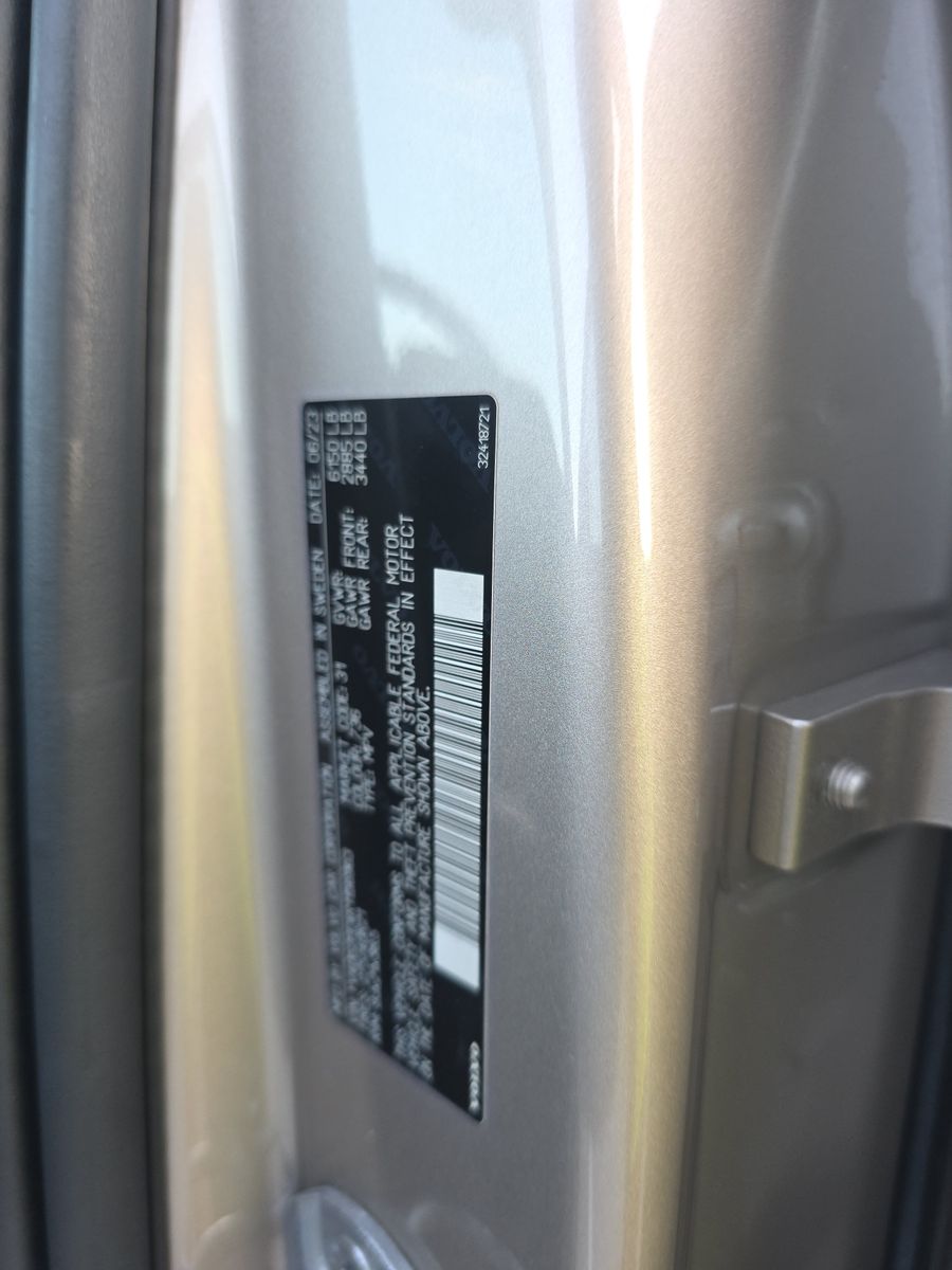 2024 Volvo XC90 B6 Plus AWD