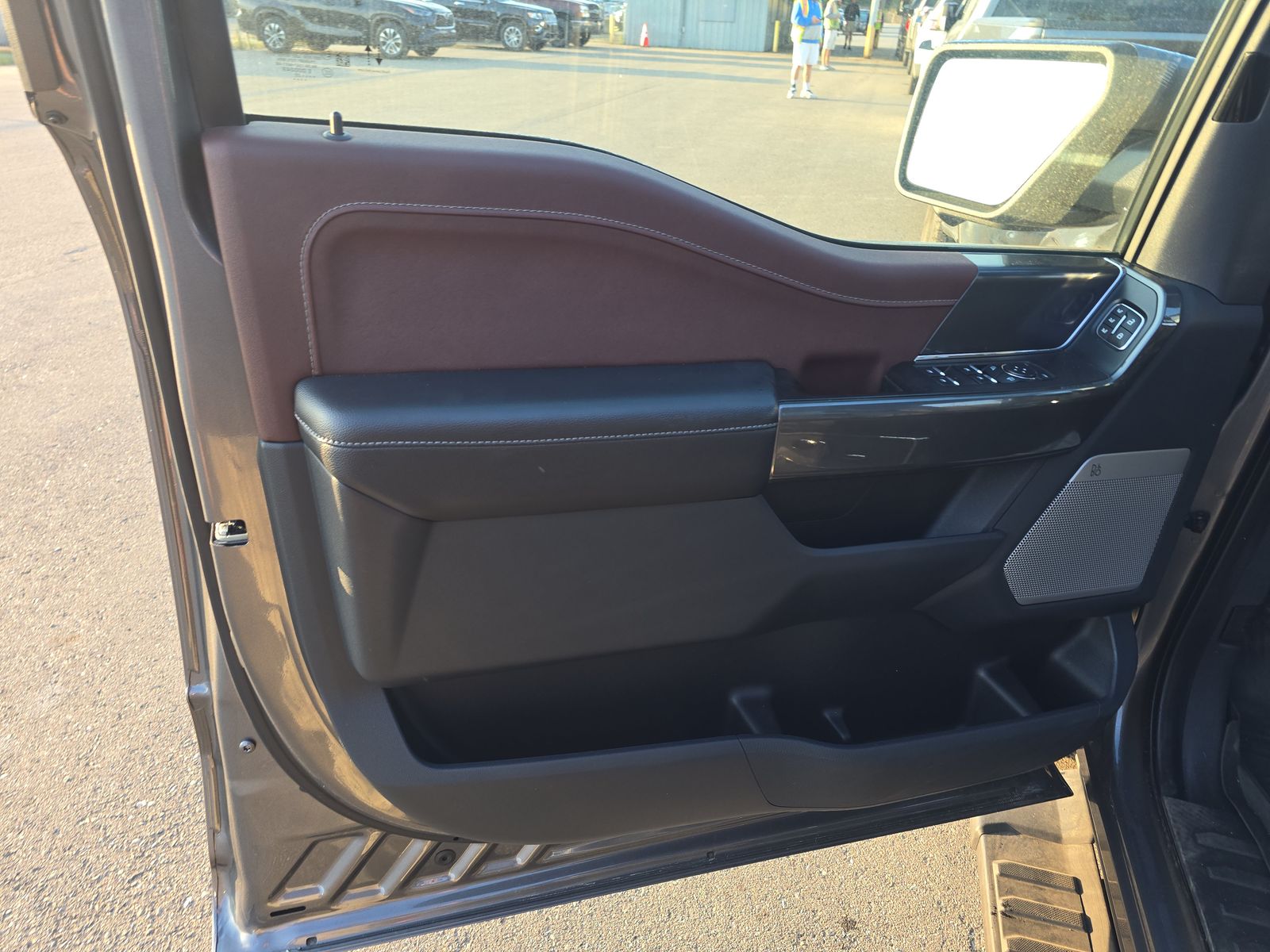 2022 Ford F-150 Hybrid Lariat AWD