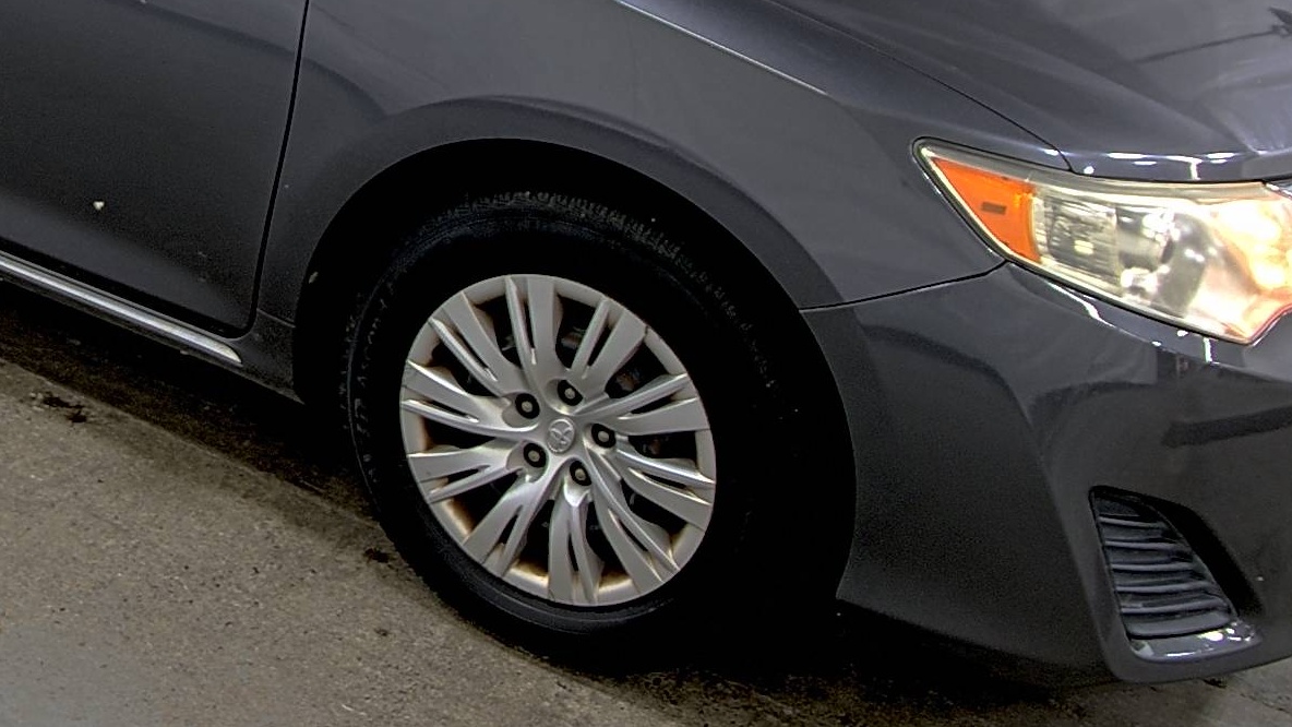 2012 Toyota Camry LE FWD