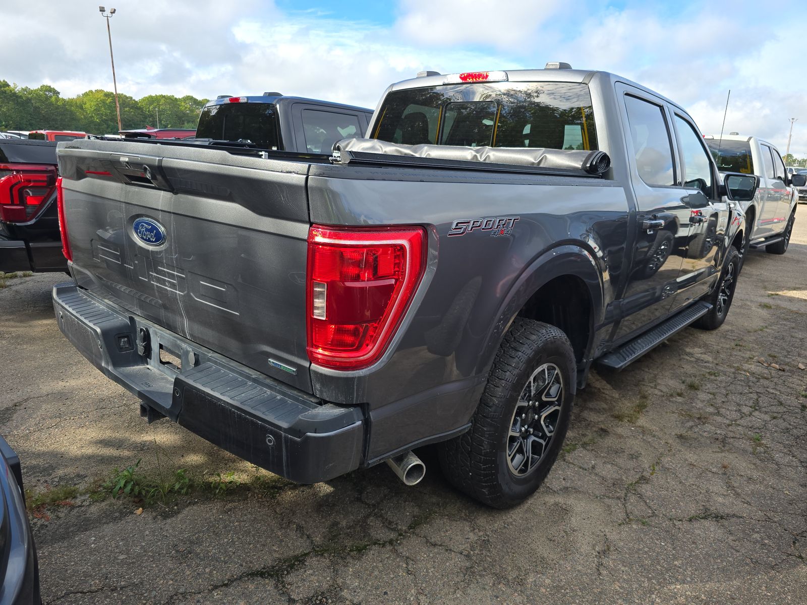 2023 Ford F-150 XLT AWD