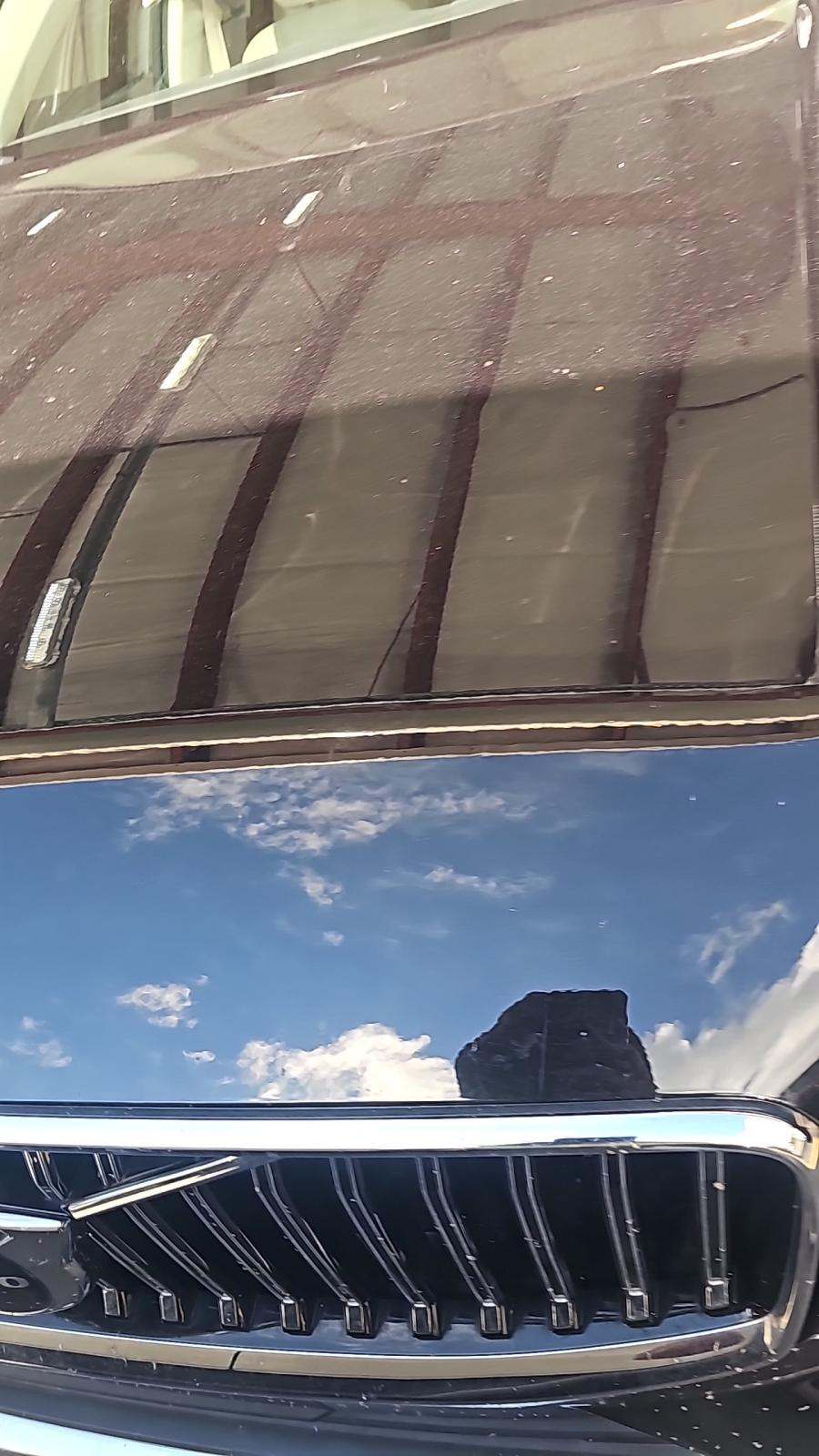 2022 Volvo XC60 B5 Inscription FWD