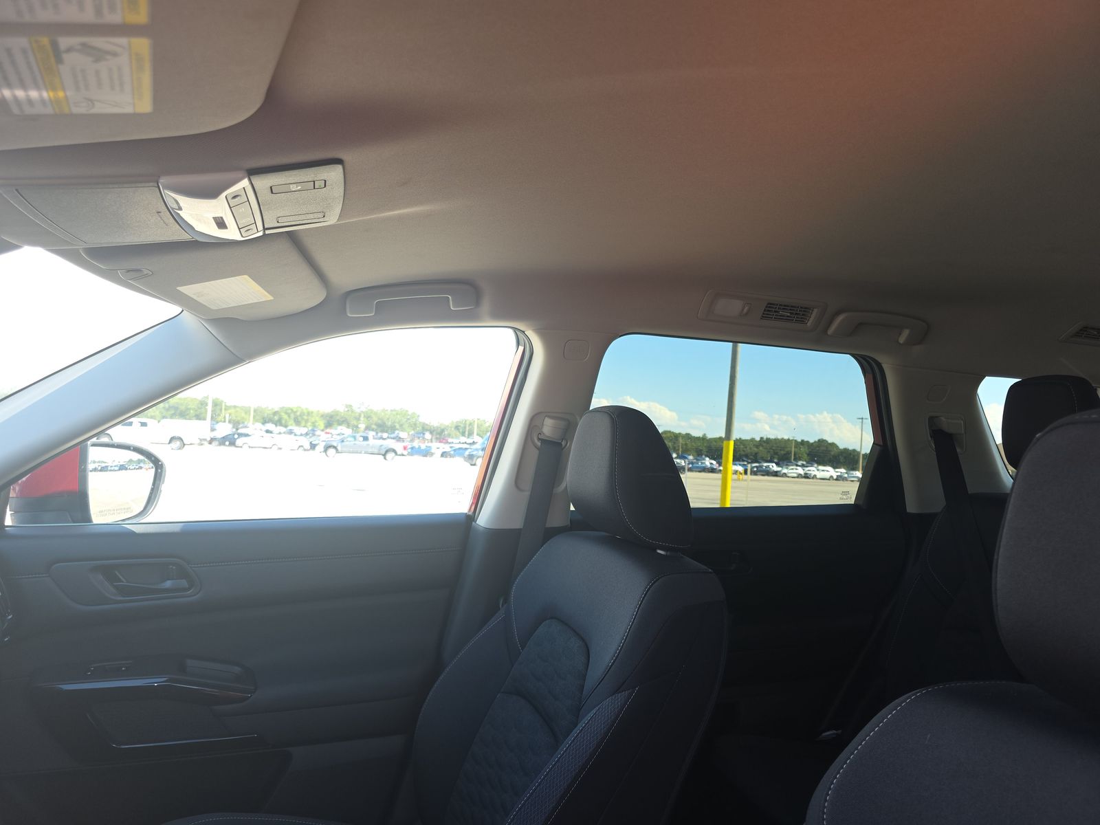 2025 Nissan Pathfinder SV AWD