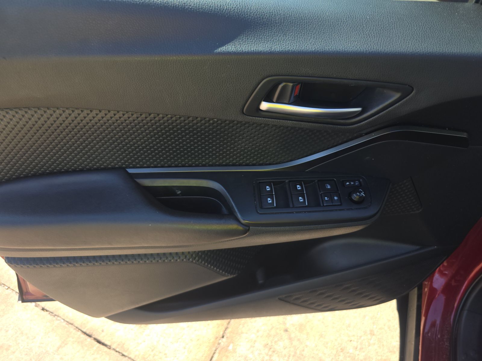 2018 Toyota C-HR XLE Premium FWD