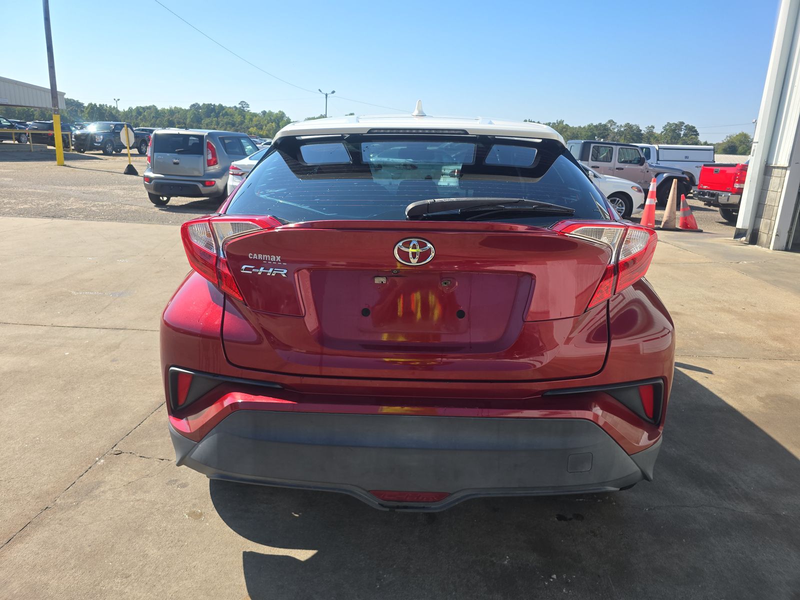 2018 Toyota C-HR XLE Premium FWD