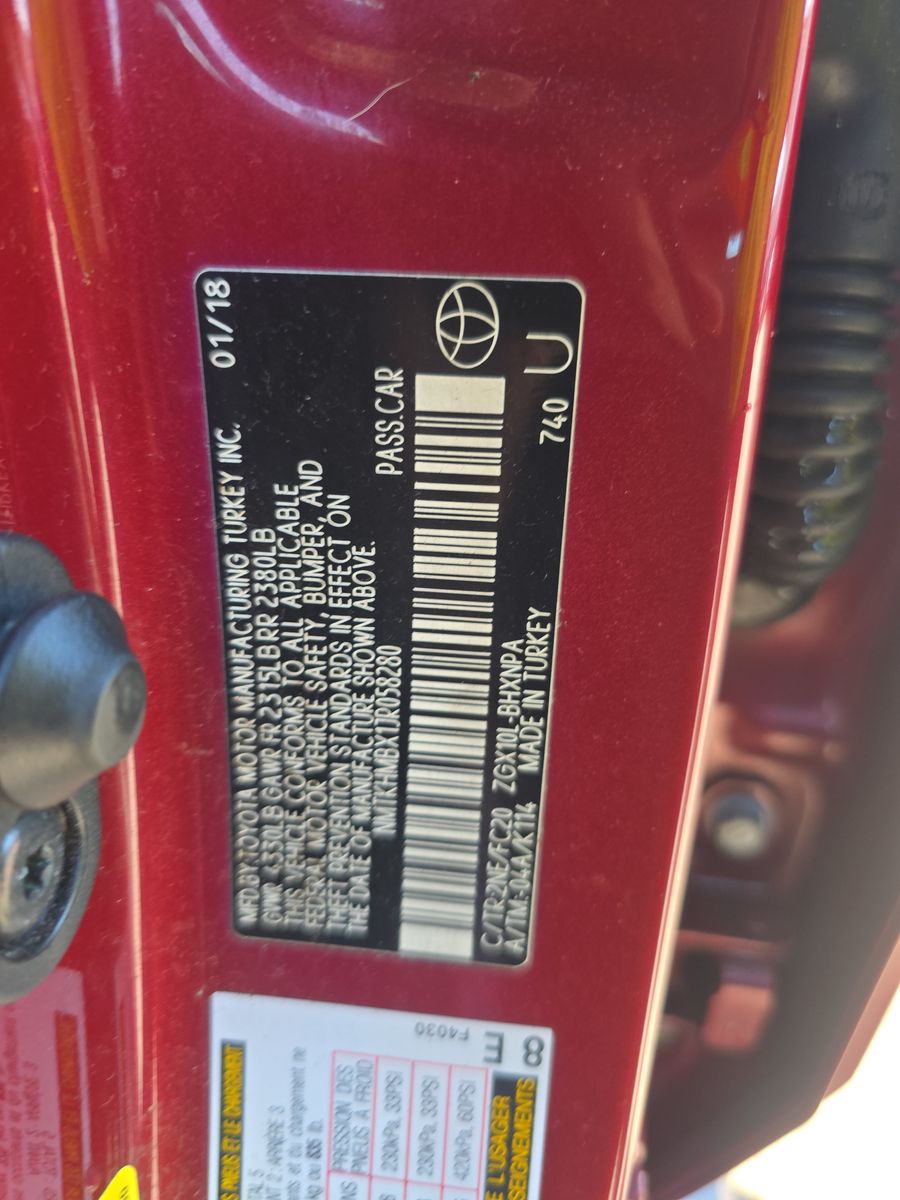 2018 Toyota C-HR XLE Premium FWD