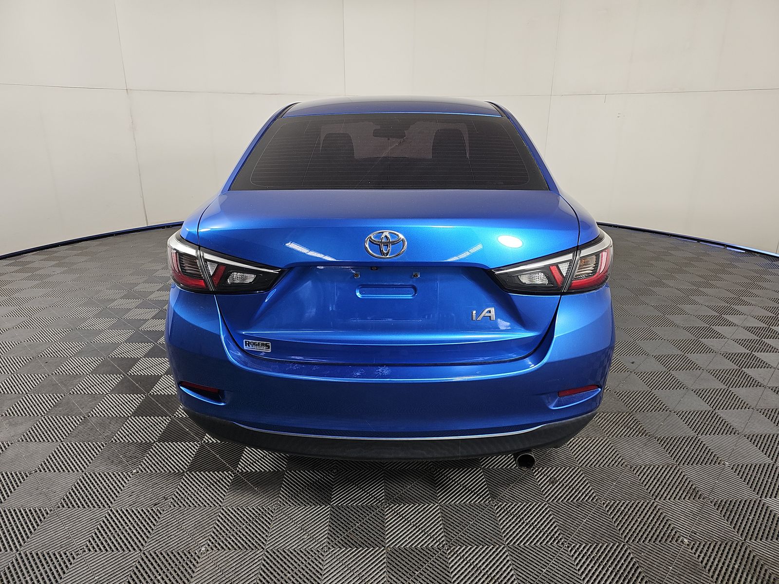 2017 Toyota Yaris iA FWD