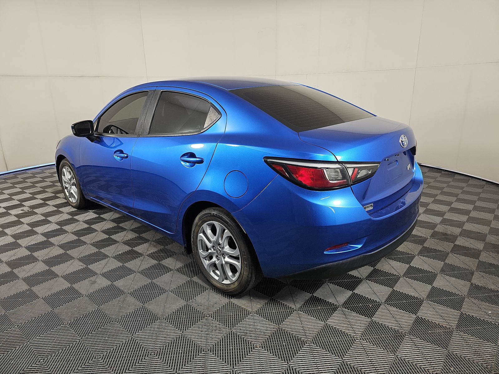 2017 Toyota Yaris iA FWD