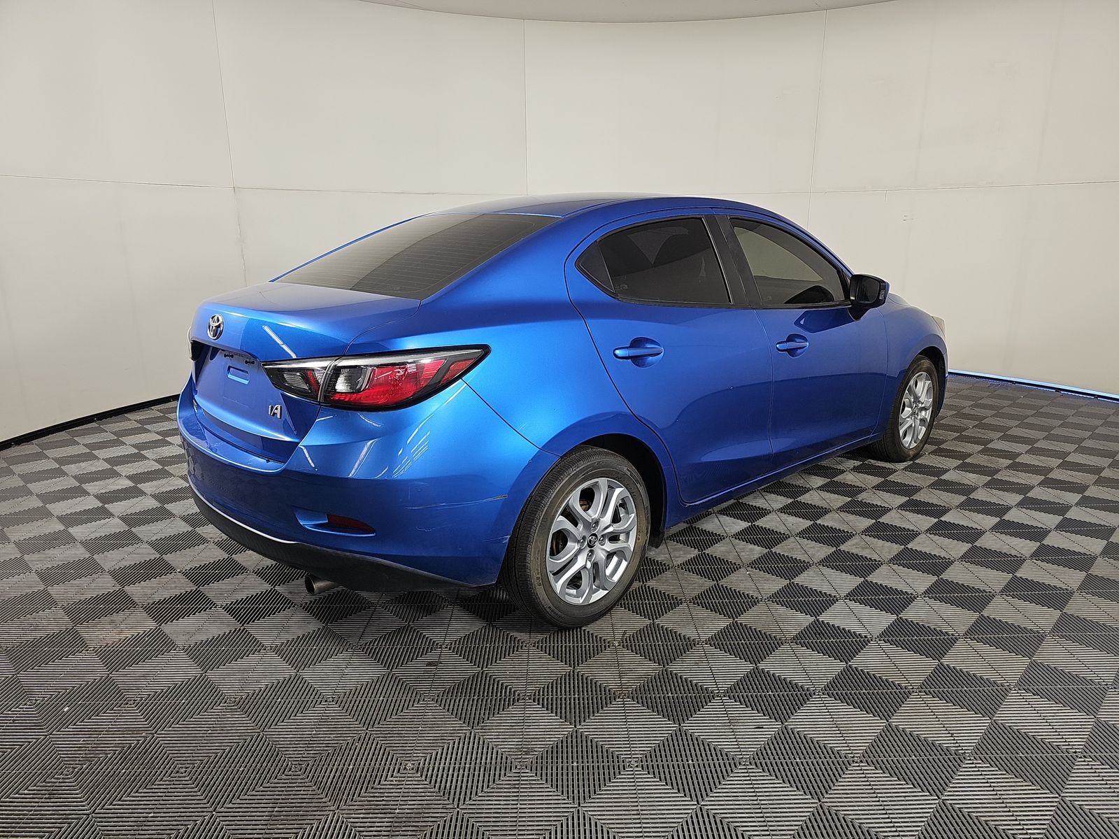 2017 Toyota Yaris iA FWD