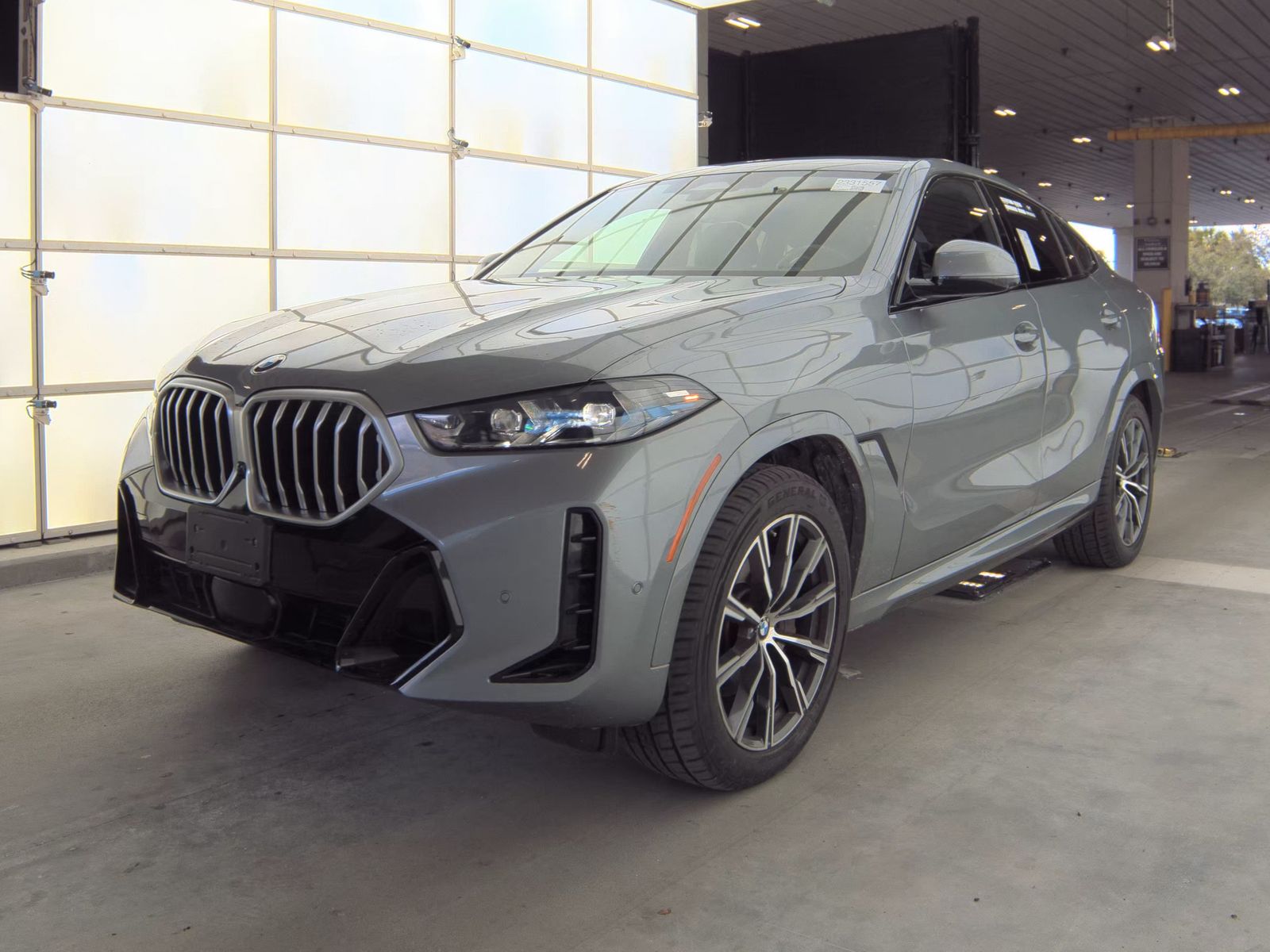 2024 BMW X6 Sports Activity Coupe xDrive40i