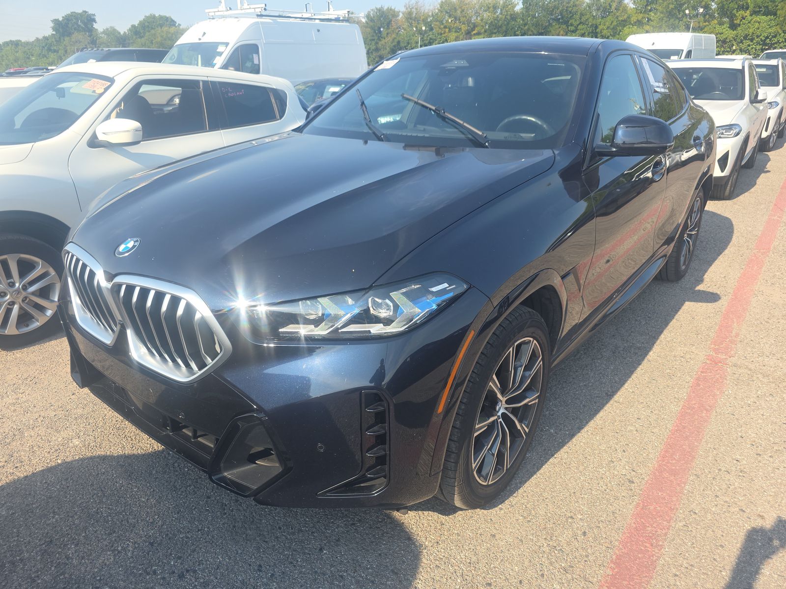 2024 BMW X6 Sports Activity Coupe xDrive40i