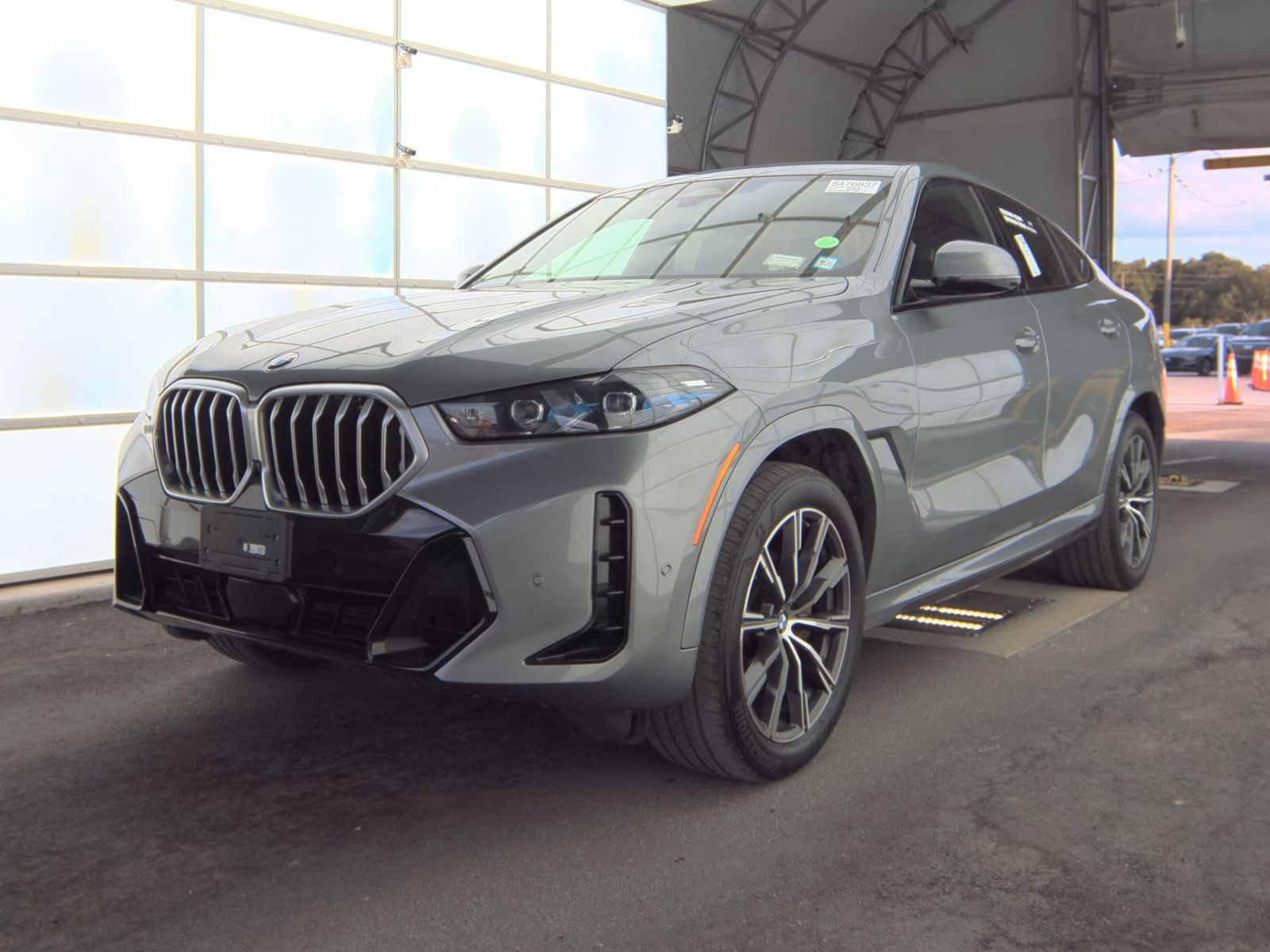 2025 BMW X6 Sports Activity Coupe xDrive40i