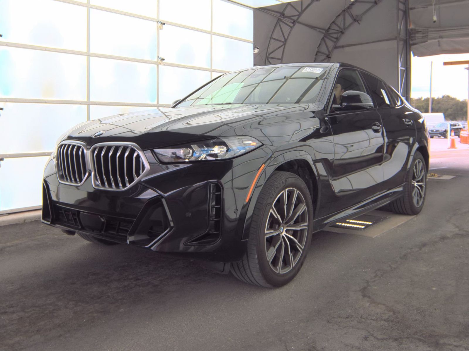 2024 BMW X6 Sports Activity Coupe xDrive40i